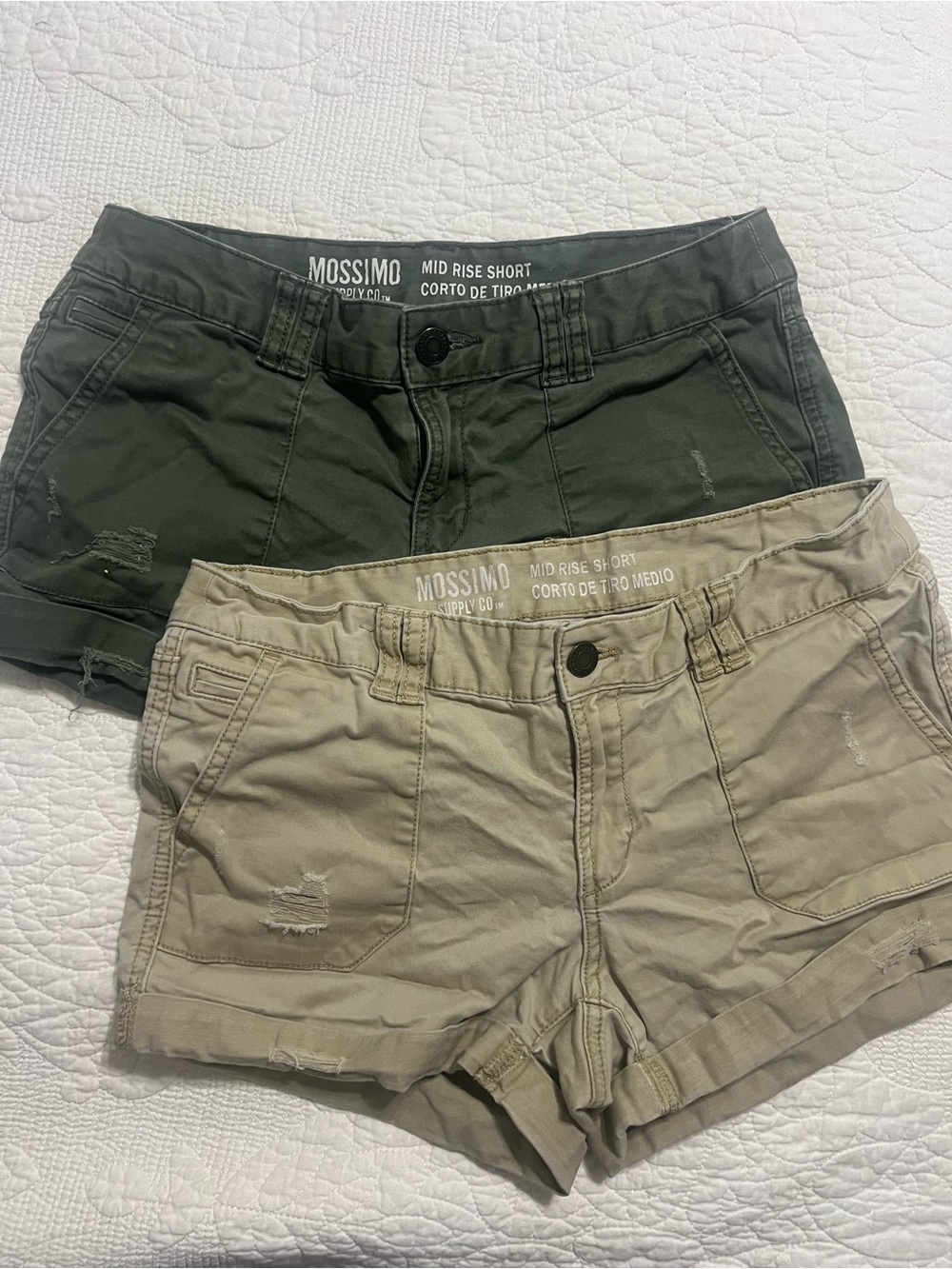 Lot Of 2 Mossimo Women's Olive Green  and Tan Shorts Size 0 Mid Rise #808